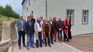 Sondheim Pfarrhaus Gruppenbild der Grußwortredner